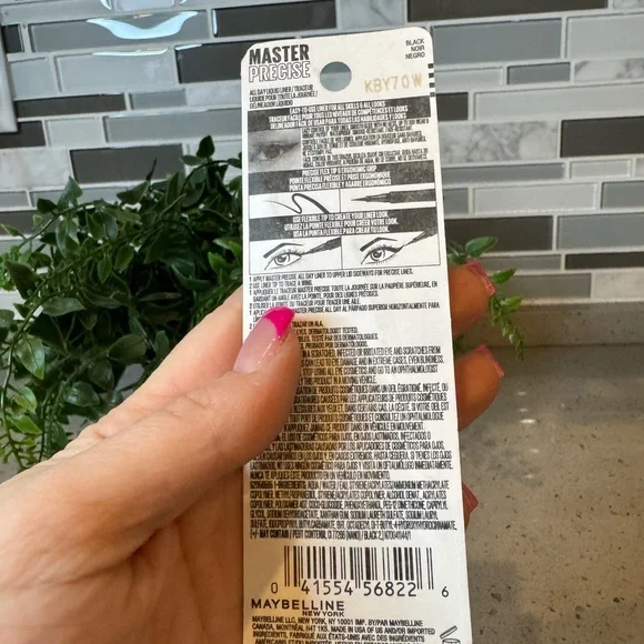 MAYBELLINE NEW YORK - Black All Day Liquid Eyeliner - Picture 2 of 2